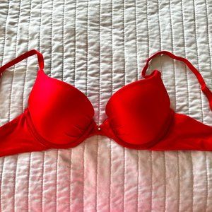32C Maidenform Comfort Devotion Red Push Up Bra